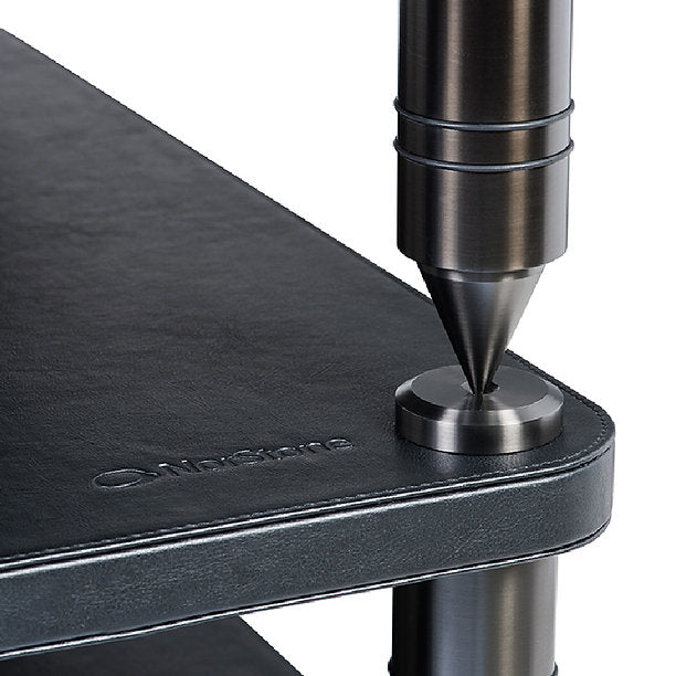 NorStone COMO 2 HiFi-Rack zur vibrationsarmen Aufstellung von Verstärkern, Streamern und weiteren Audiokomponenten.