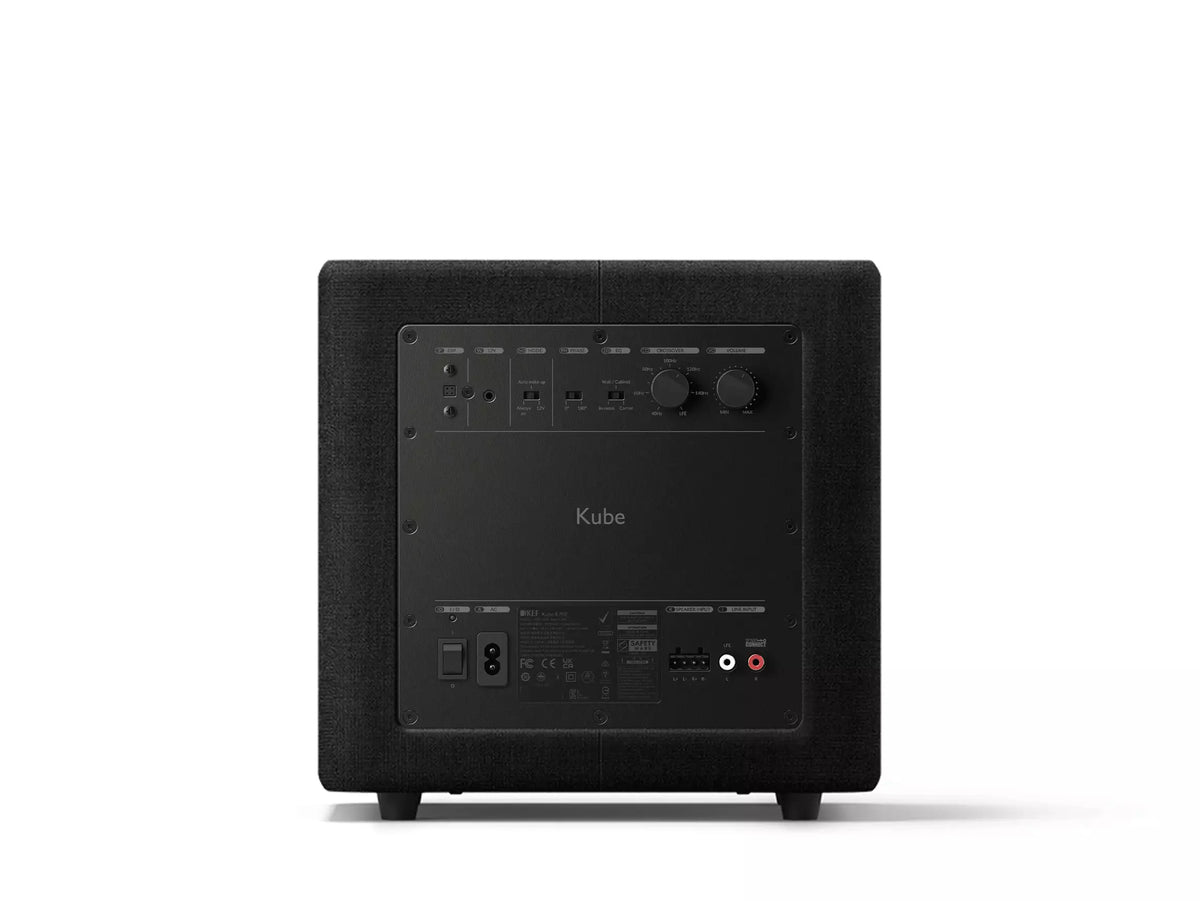 KEF Kube 8 MIE Aktiv-Subwoofer für tiefen, kontrollierten Bass in HiFi- und Heimkino-Systemen.