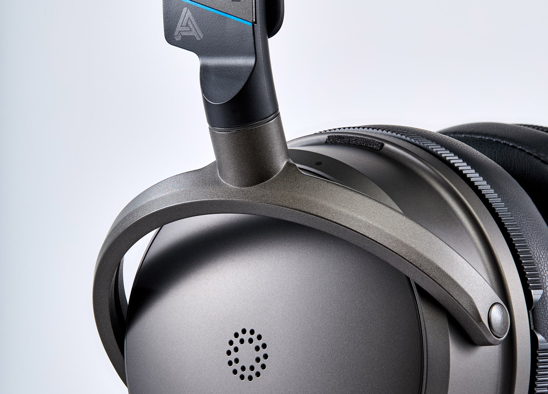 Audeze Maxwell 2 Gaming-Headset für PlayStation mit kabellosem Hi-Res-Audio und integriertem Mikrofon.