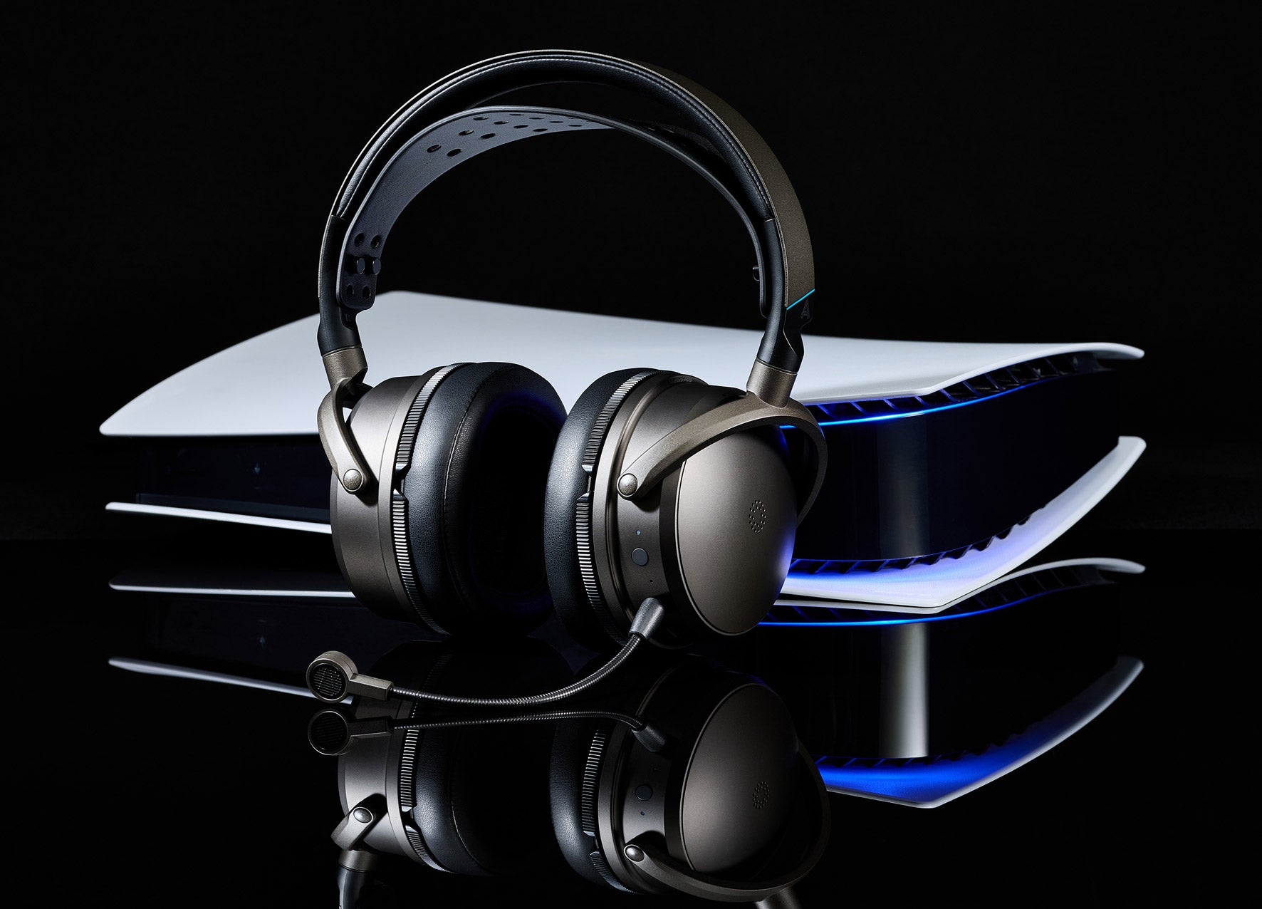 Audeze Maxwell 2 Gaming-Headset für PlayStation mit kabellosem Hi-Res-Audio und integriertem Mikrofon.