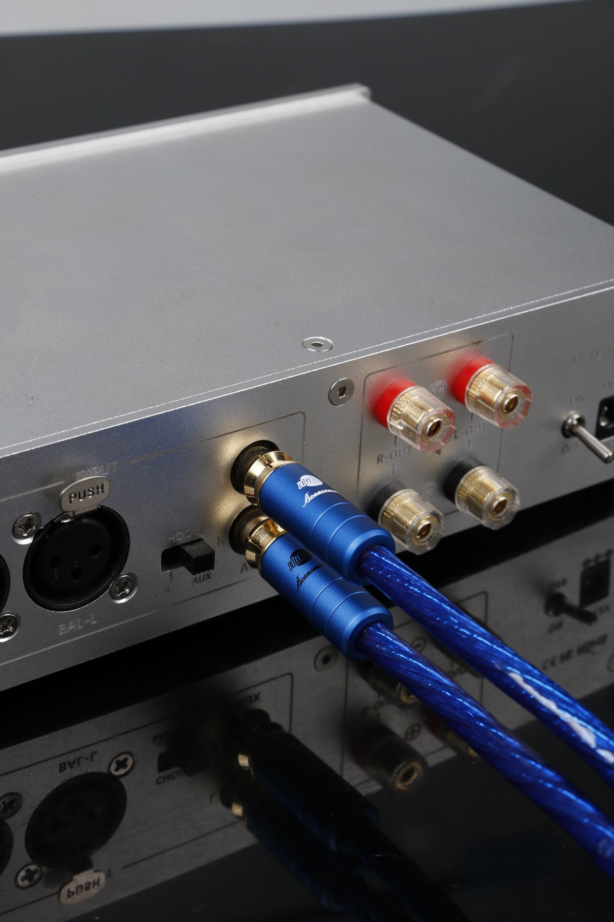 Boaacoustic Precision BLUE.trident