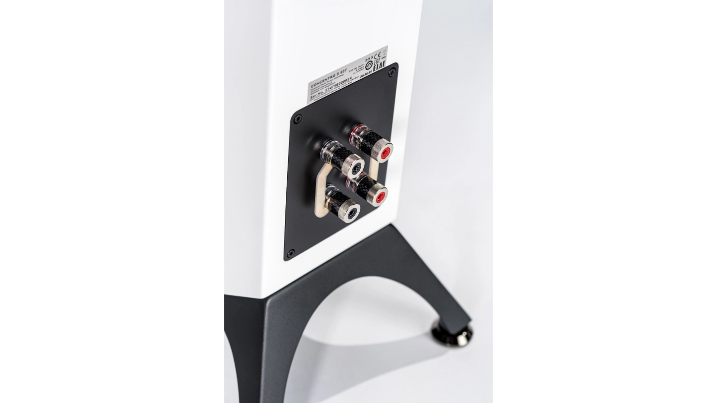 ELAC Concentro S 507.2 Premium-Standlautsprecher für präzise Musikwiedergabe und beeindruckende Räumlichkeit.