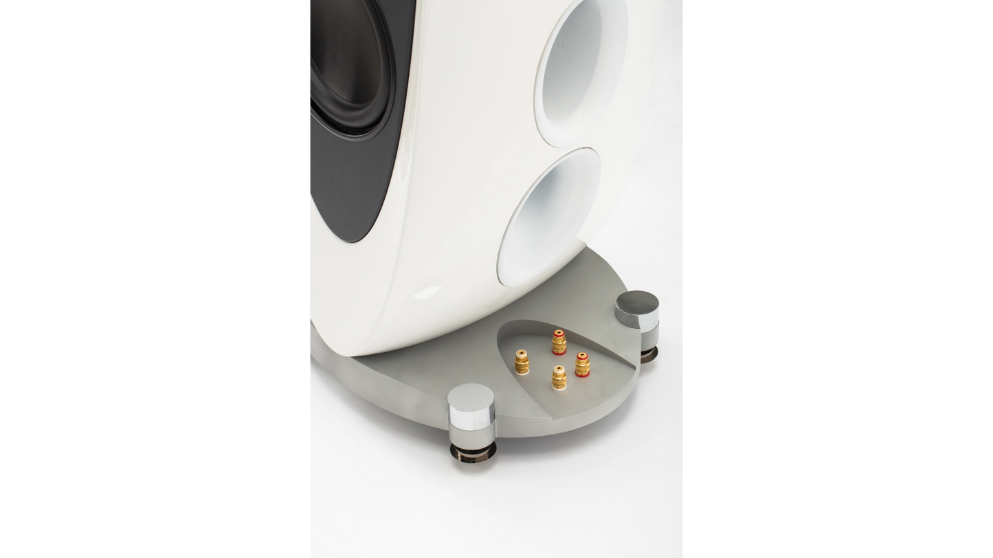 ELAC Concentro 2.0 High-End-Standlautsprecher mit herausragender Räumlichkeit und natürlicher Musikwiedergabe.