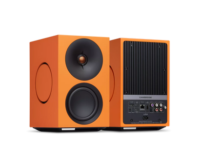 Cambridge Audio L/R M Regallautsprecher mit ausgewogener Klangabstimmung für HiFi-Systeme.
