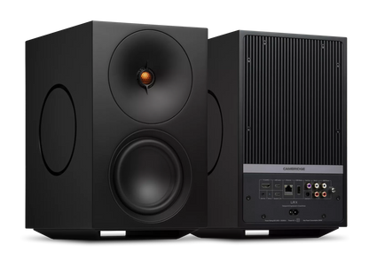 Cambridge Audio L/R X Premium-Regallautsprecher für audiophile Stereo- und Heimkinoanwendungen.