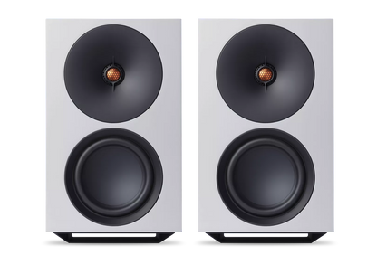 Cambridge Audio L/R X Premium-Regallautsprecher für audiophile Stereo- und Heimkinoanwendungen.