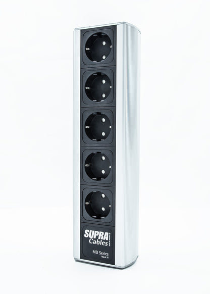 SUPRA Cables MAINS BLOCK MD06-EU SWITCH