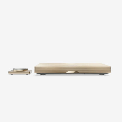 Devialet Astra High-End-Vollverstärker mit integriertem Streaming und modernster Audiotechnologie für audiophile Systeme.