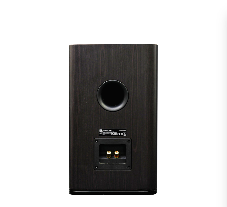 JBL STUDIO 630 Regallautsprecher mit HDI-Horntechnologie für präzisen und dynamischen Klang.