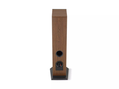 Focal Theva No. 2