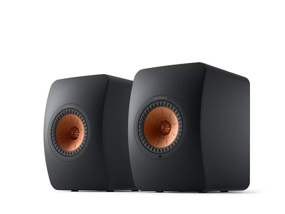 KEF LS50 Wireless II kabellose HiFi-Regallautsprecher mit Uni-Q-Treiber und integriertem Streaming für audiophilen Klang.