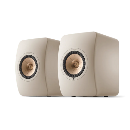 KEF LS50 Wireless II kabellose HiFi-Regallautsprecher mit Uni-Q-Treiber und integriertem Streaming für audiophilen Klang.