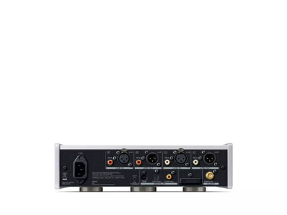 TEAC UD-507 USB-DAC und Kopfhörerverstärker für hochauflösende digitale Audiowiedergabe in HiFi-Qualität.