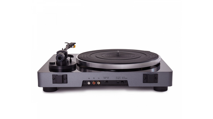 ELAC Miracord 50 HiFi-Plattenspieler für natürlichen Klang und hochwertige Schallplattenwiedergabe.